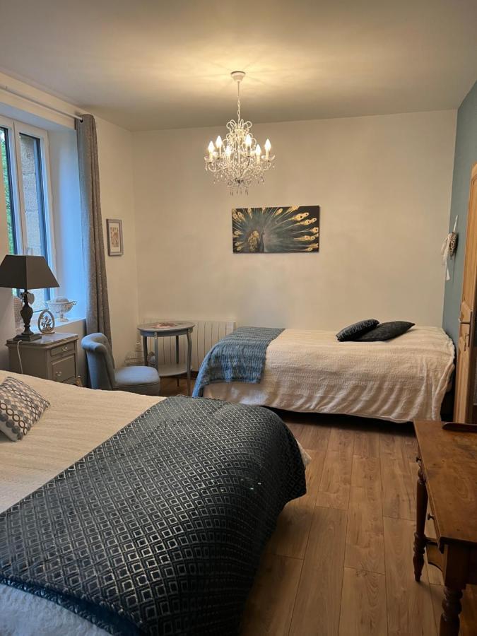 Chateau Segot Neuilly-le-Réal Екстериор снимка