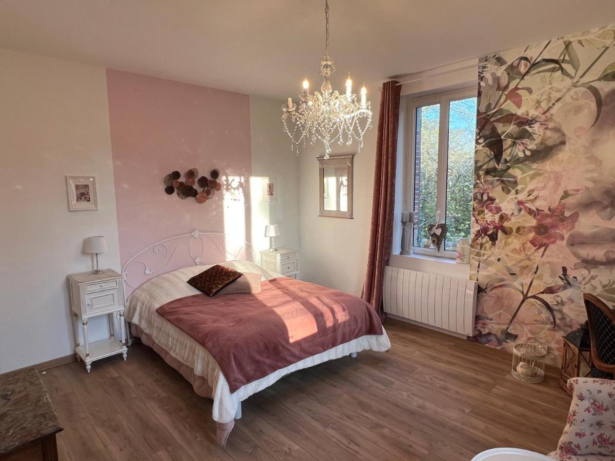 Chateau Segot Neuilly-le-Réal Екстериор снимка