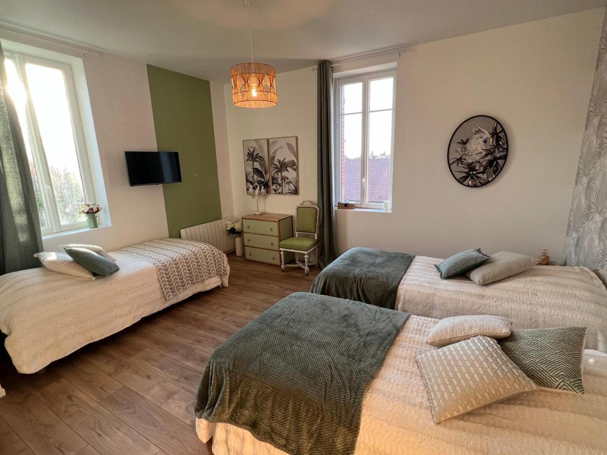 Chateau Segot Neuilly-le-Réal Екстериор снимка