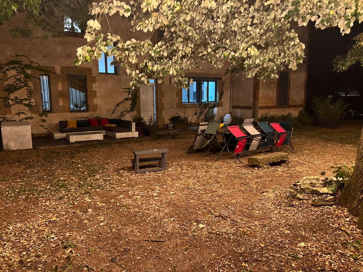 Chateau Segot Neuilly-le-Réal Екстериор снимка